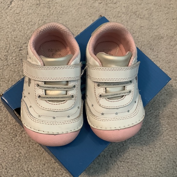Stride Rite sm adalyn shoes - Picture 2 of 6
